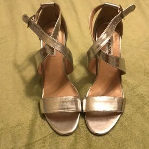 Steven madden silver heels
